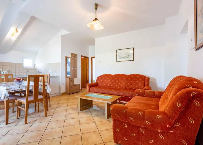 In 43206 * Crikvenica